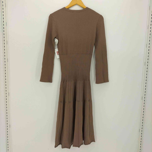 エミアトリエ emmi atelier 21SS ロングスリーブ タイト ニットワンピース レディース ONE SIZE