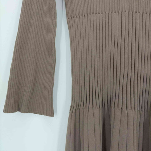 エミアトリエ emmi atelier 21SS ロングスリーブ タイト ニットワンピース レディース ONE SIZE