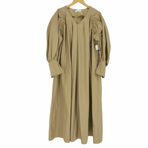 ESCAR ギャザースリーブVネックワンピース レディース FREE
