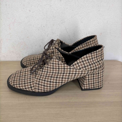 チャールズキース CHARLES & KEITH ステップバック オックスフォードパンプス レディース JPN:38