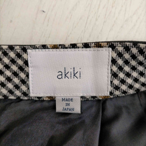 アキキ akiki 台形スカート ひざ丈 タック レディース JPN:38