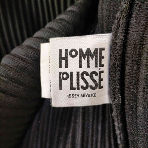 オムプリッセ イッセイミヤケ HOMME PLISSE ISSEY MIYAKE クルーネック プリーツプルオーバー メンズ JPN:2