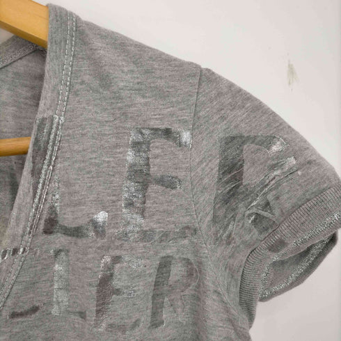 モンクレール MONCLER パフスリーブ シルバーロゴ VネックTシャツ レディース import:XS
