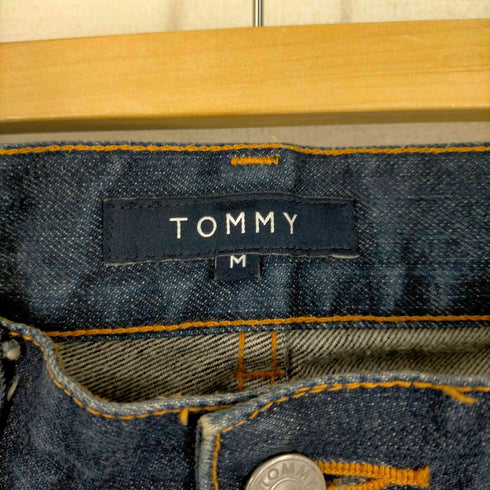 トミー TOMMY 裏地千鳥格子柄 バックポケットプリントデザインデニムパンツ メンズ JPN:M