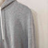 メゾンキツネ MAISON KITSUNE メゾンキツネ チラックスロゴ スウェットパーカー メンズ import:L