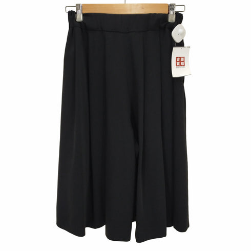 サクラ SACRA プリーツショートパンツ レディース 36