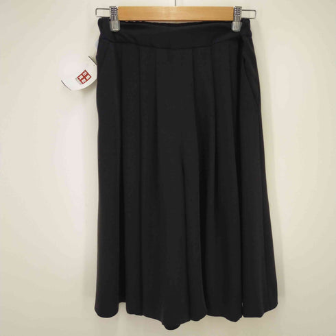 サクラ SACRA プリーツショートパンツ レディース 36