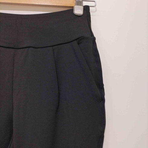ダンスキン DANSKIN スパッツ エニーモーションクロップドパンツ 吸汗速乾 抗菌防臭 ストレッチ UVケア レディース S