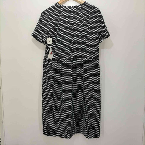 ペゼリコ PESERICO ショートスリーブドット柄ワンピース レディース 44