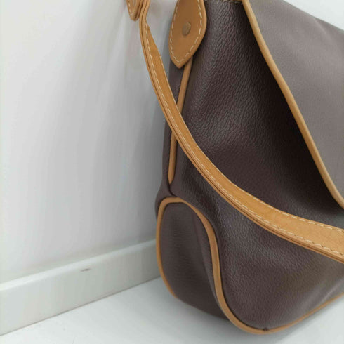 トラサルディ TRUSSARDI PVCレザー ショルダーバッグ レディース