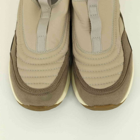 テバ Teva REEMBER VISTAVERSE レディース JPN:23.5