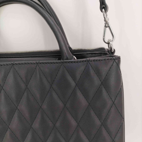 ゲス GUESS NORTHVILLE Satchel (BLA) レディース