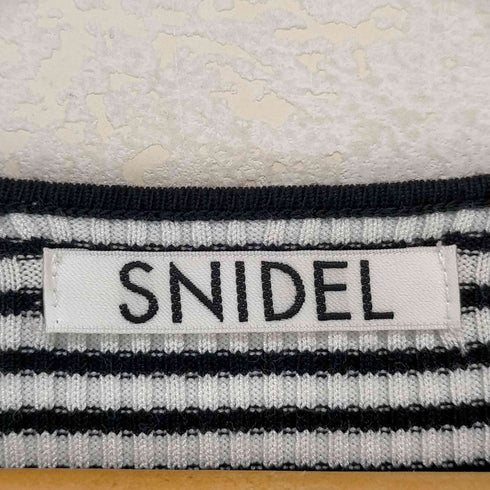 スナイデル snidel 22SS スクエアカラーニットプルオーバー ボーダー セーター 長袖 Vネック F 黒 白 ブラック ホワイト レディース F