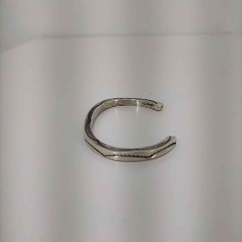 ナバホ NAVAJO sterling tahe 刻印 デザインバングル インディアンデザイン メンズ