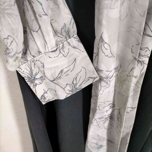 トッコクローゼット tocco closet ボウタイリボンフラワープリントドッキングワンピース レディース