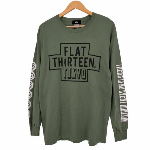 フラットサーティーン FLAT THIRTEEN ロゴプリント 袖プリント クルーネックTシャツ 長袖 メンズ JPN:M