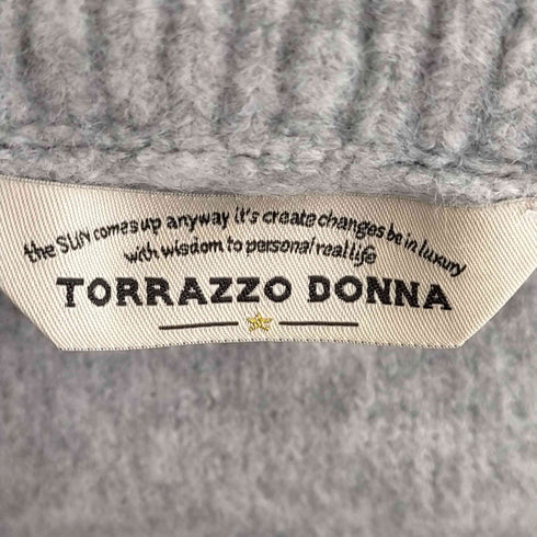 トラッゾドンナ Torrazzo Donna フェイクパールクルーネックニット セーター レディース
