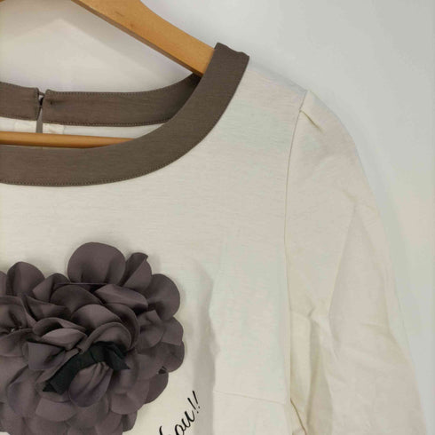 トゥービーシック TO BE CHIC フロントフラワーリボンデザイン ボートネックカットソー レディース 40
