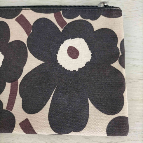 マリメッコ marimekko ウニッコ柄ポーチ レディース