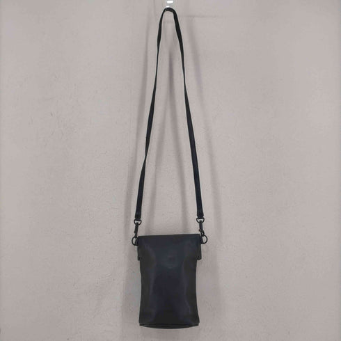イッセイミヤケ im ISSEY MIYAKE 80-90s スナップボタン レザーショルダーポ―チ メンズ