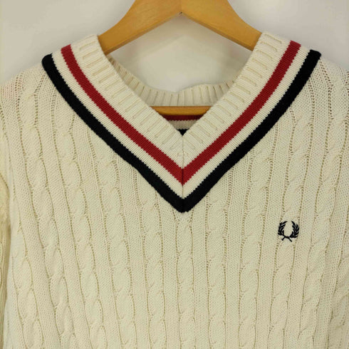 フレッドペリー FRED PERRY ロゴ刺繍 Vネック カノコチルデンセーター メンズ import:M