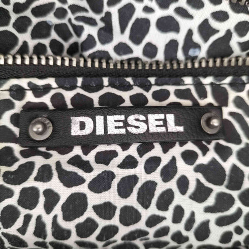 ディーゼル DIESEL ハーフムーンショルダーバッグ メンズ