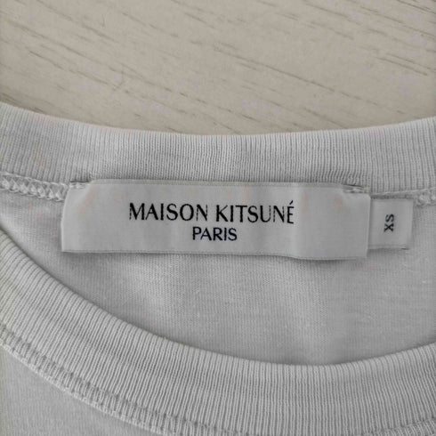 メゾンキツネ MAISON KITSUNE メゾンキツネ フォックススタンプ ロゴTシャツ メンズ JPN:XS