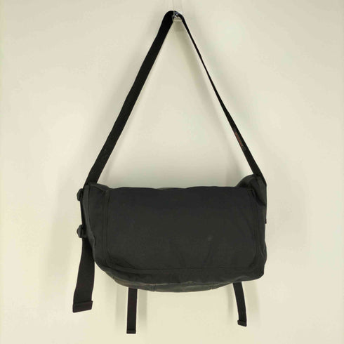 - CAMPER for hands シボ革 レザー メッセンジャーバッグ メンズ