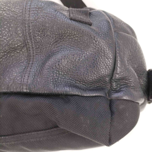 - CAMPER for hands シボ革 レザー メッセンジャーバッグ メンズ