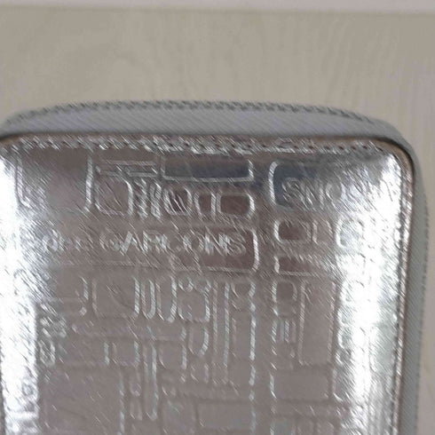コムデギャルソン COMME des GARCONS EMBOSSED LOGOTYPE ラウンドファスナーウォレット レディース