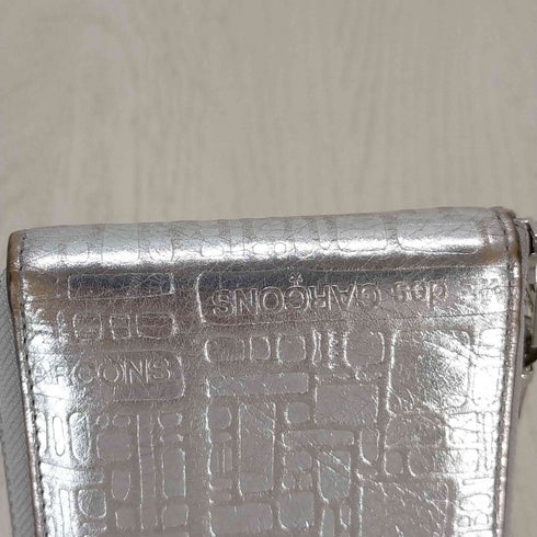 コムデギャルソン COMME des GARCONS EMBOSSED LOGOTYPE ラウンドファスナーウォレット レディース