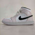 ジョーダンブランド JORDAN BRAND WMNS AIR JORDAN 1 MID - LIGHT VIOLET/BLACK-WHITE レディース JPN:24.5