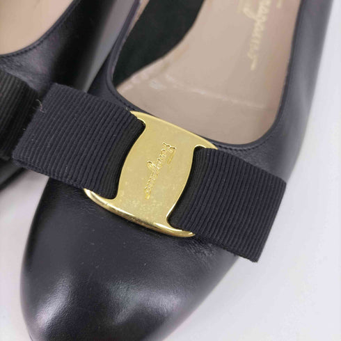 サルヴァトーレフェラガモ Salvatore Ferragamo ヴァラ レザー ヒールパンプス レディース JPN:38