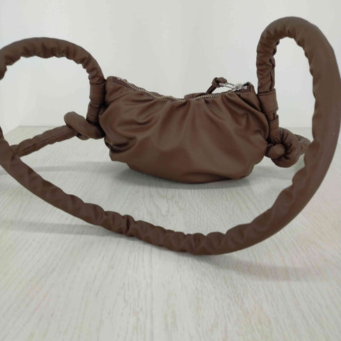 ジーブイジーブイ GVGV Fake Leather Half Moon Mini Bag レディース ONE SIZE