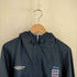 アンブロ UMBRO デサント製 エンブレム付き ウインドブレーカー メンズ import:S