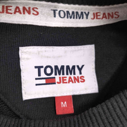 トミージーンズ tommy jeans ワンポイントワッペンクルーネックスウェット メンズ import:M