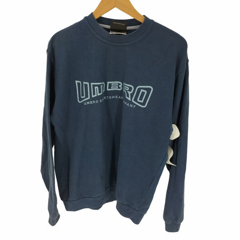アンブロ UMBRO 90-00S ロゴ プリント クルーネック スウェット メンズ import:M