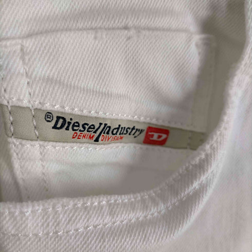 ディーゼル DIESEL D-WILLOH REDULAR デニムショーツ メンズ 30