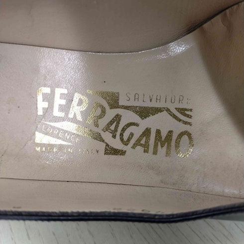 サルヴァトーレフェラガモ Salvatore Ferragamo デザインヒールパンプス レディース 22.5