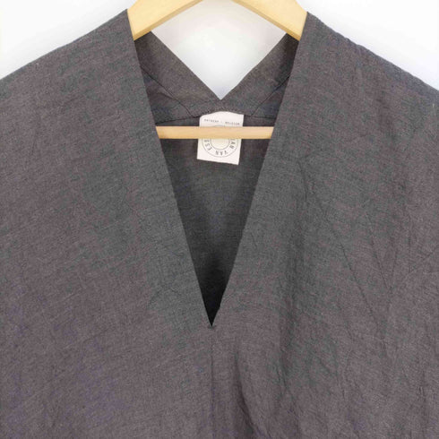 ヤンヤンヴァンエシュ JAN-JAN VAN ESSCHE #30 SHORT SLEEVELESS WIDE FIT TUNIC WITH V-NECK メンズ import:M