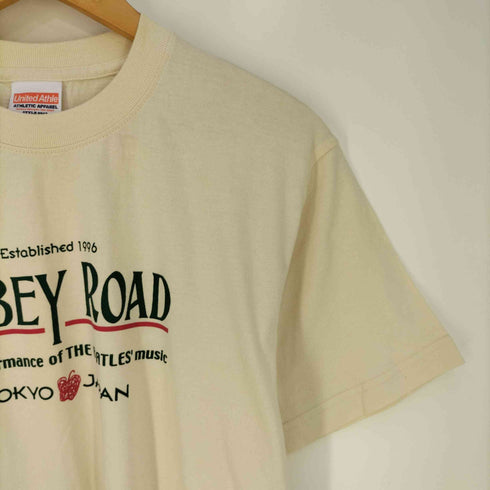 ユナイテッドアスレ UNITED ATHLE ABBEY ROAD プリント クルーネックTシャツ バンドTシャツ メンズ import:M