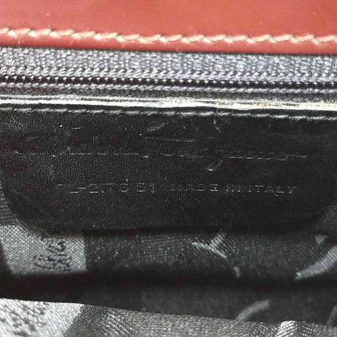 サルヴァトーレフェラガモ Salvatore Ferragamo ミニポーチ付き レザーショルダー レディース