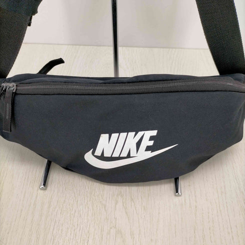 ナイキ NIKE ロゴプリント ボディバッグ メンズ