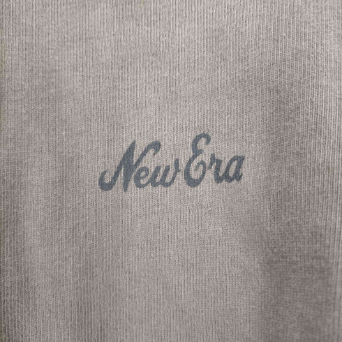 ニューエラ NEW ERA フロントプリントクルーネックTシャツ メンズ JPN:M