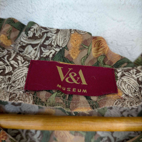 V&A MUSEUM ポリ 花柄ブラウス レディース
