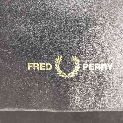 フレッドペリー FRED PERRY バーニッシュレザーポーチ メンズ