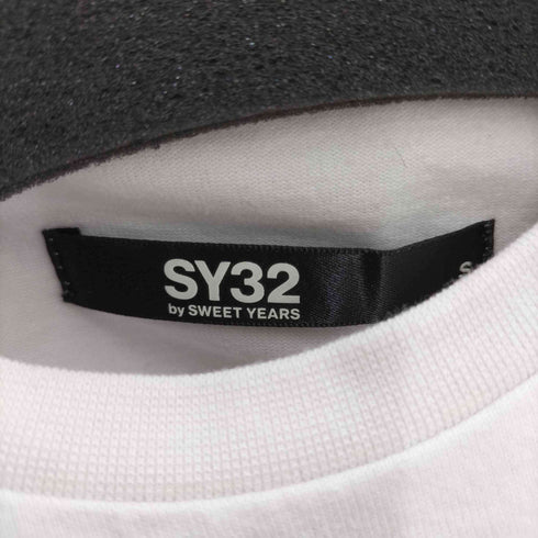 エスワイサーティトゥー SY32 by SWEET YEARS ARCH LOGO WIDE TEE メンズ JPN:S