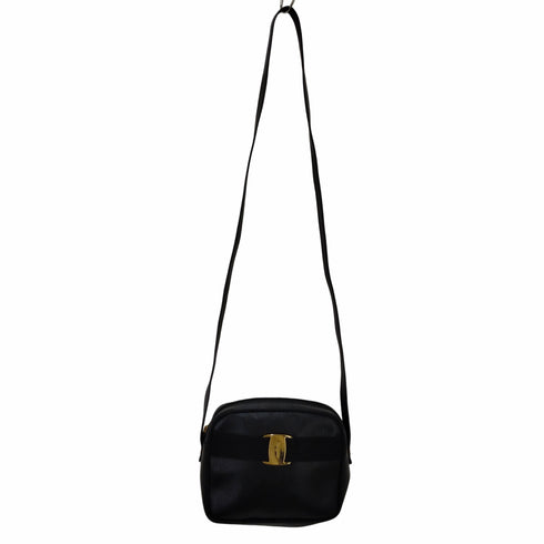 サルヴァトーレフェラガモ Salvatore Ferragamo ミニショルダーバッグ レディース