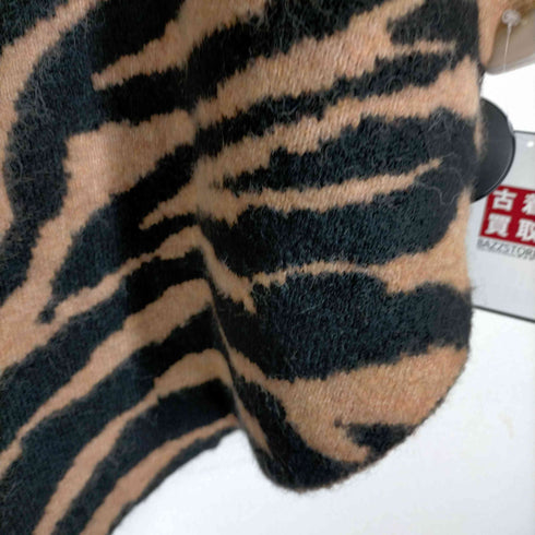 エムエムシックス メゾンマルジェラ MM6 Maison Margiela 20AW ゼブラ柄 ニット Zebra circular knit レディース import:S