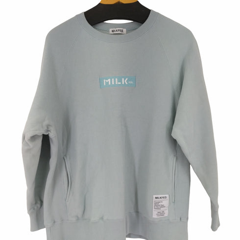 ミルクフェド MILKFED. フロントワッペン クルーネックスウェット レディース ONE SIZE